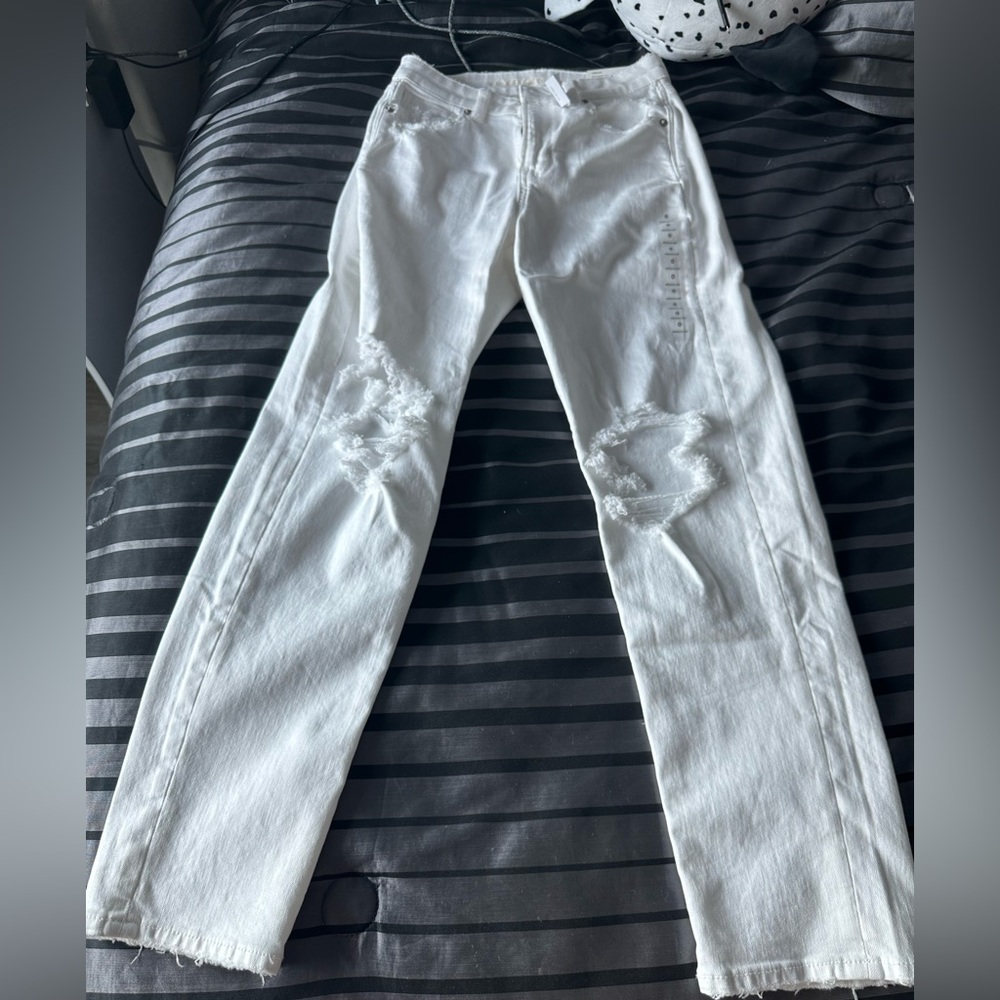 American Eagle Straight leg mom jeans